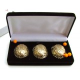 LOT de 36 Boules Puantes Un lot de 36 boules puantes. 12 boîtes de